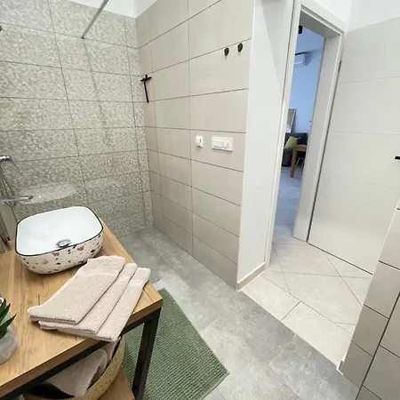 House Runa Apartment